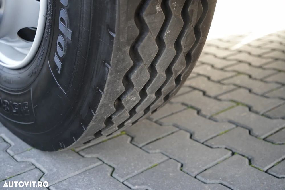 DAF CF 85.410 / 8x4 / BASCULĂ SPATE / CLAPETĂ HIDRAULICĂ / ANVELOPE 100% / MANUALĂ / EURO 6 - 19