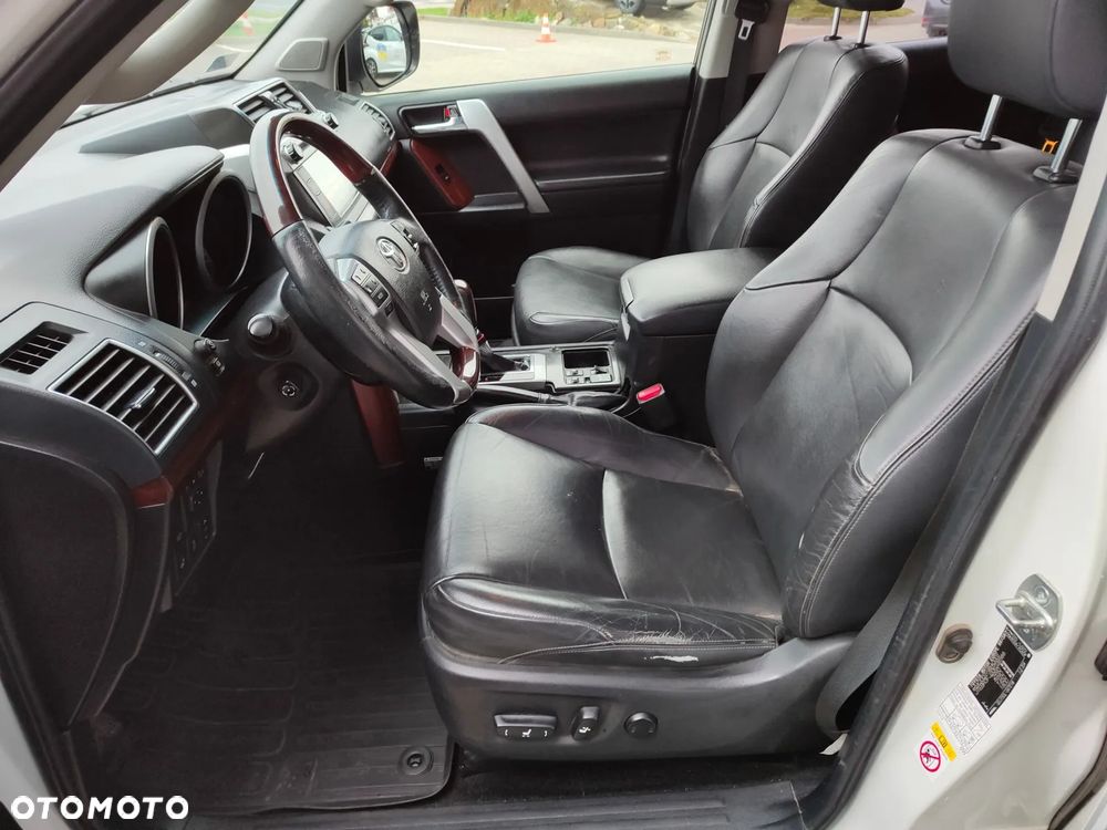 Toyota Land Cruiser LC 2.8 D-4D Executive - 11