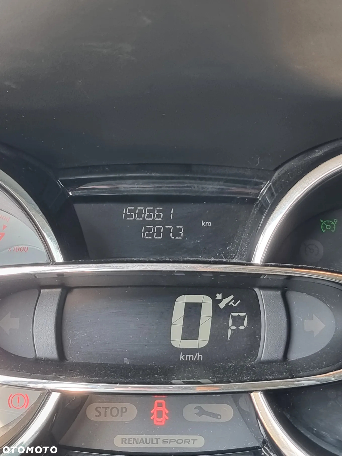 Renault Clio 1.6 R.S 200 EDC - 3