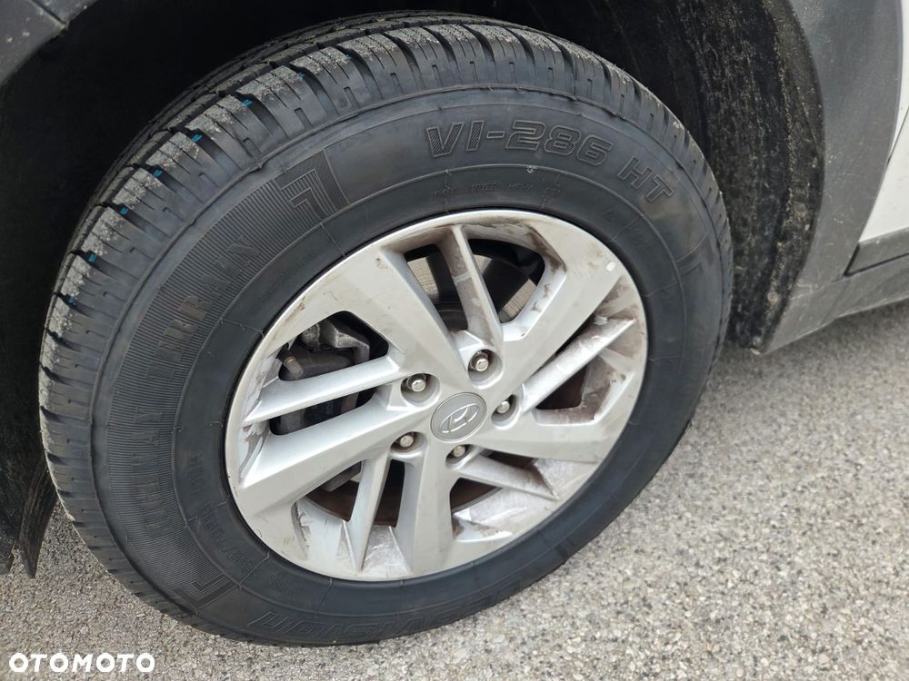 Hyundai Tucson blue 1.6 GDi 2WD Navi - 37