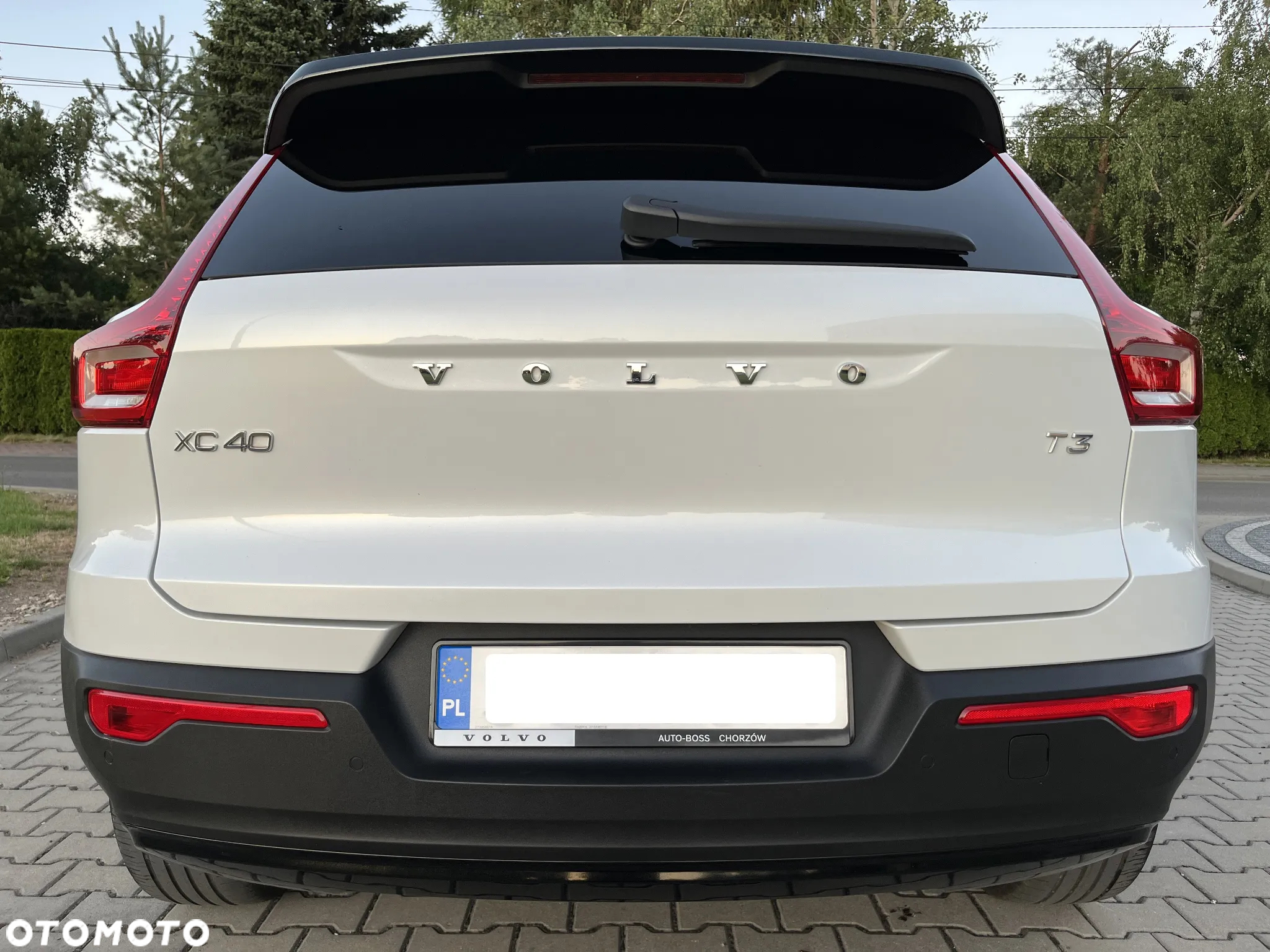 Volvo XC 40 T3 R-Design - 17