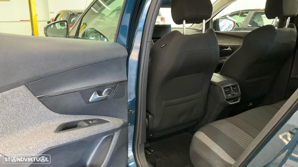 Peugeot 3008 1.5 BlueHDi Active Pack - 11