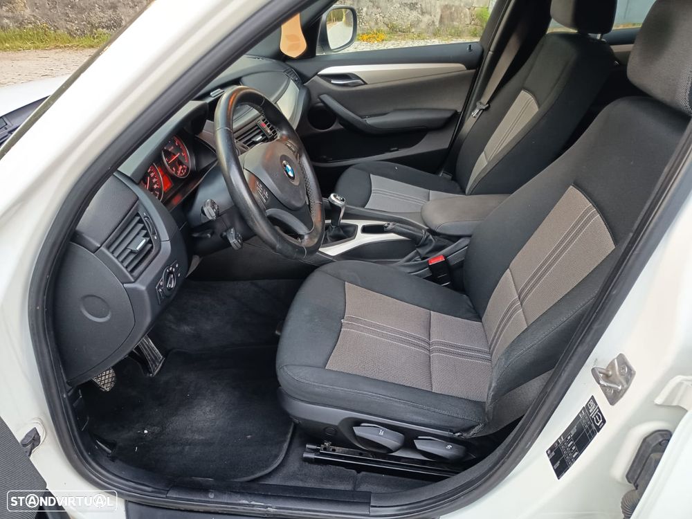 BMW X1 sDrive18d xLine - 7