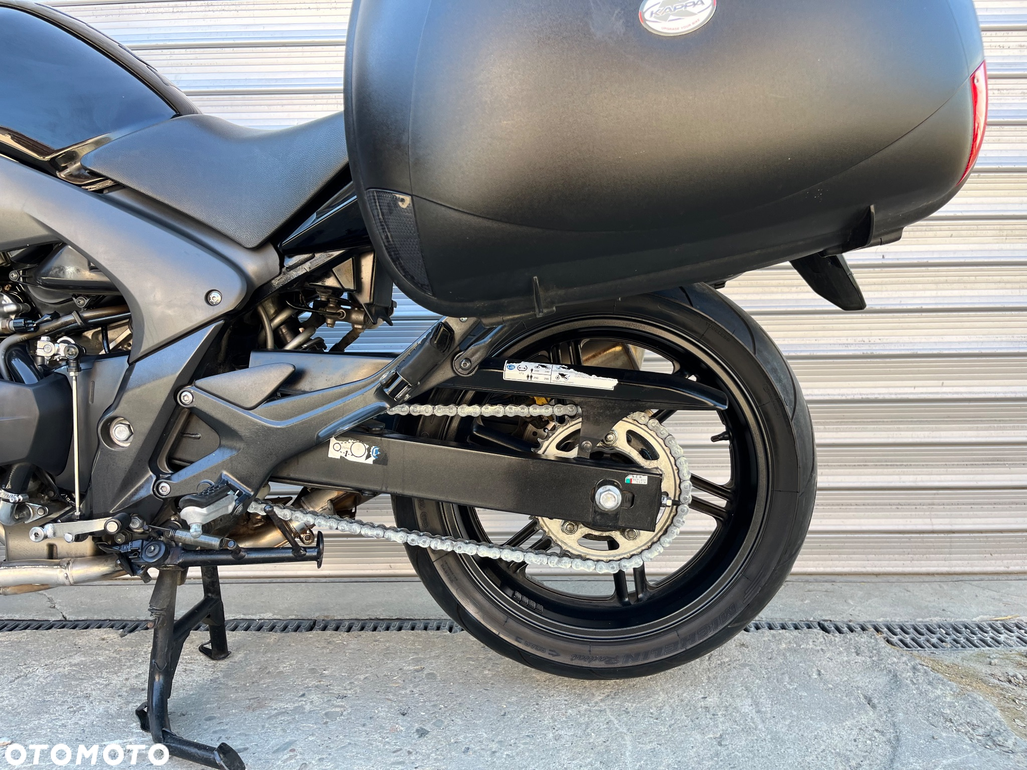 Honda CBF - 16