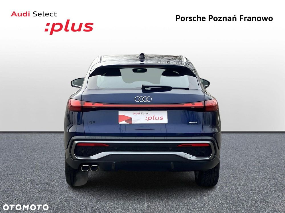 Audi Q5 Sportback - 5