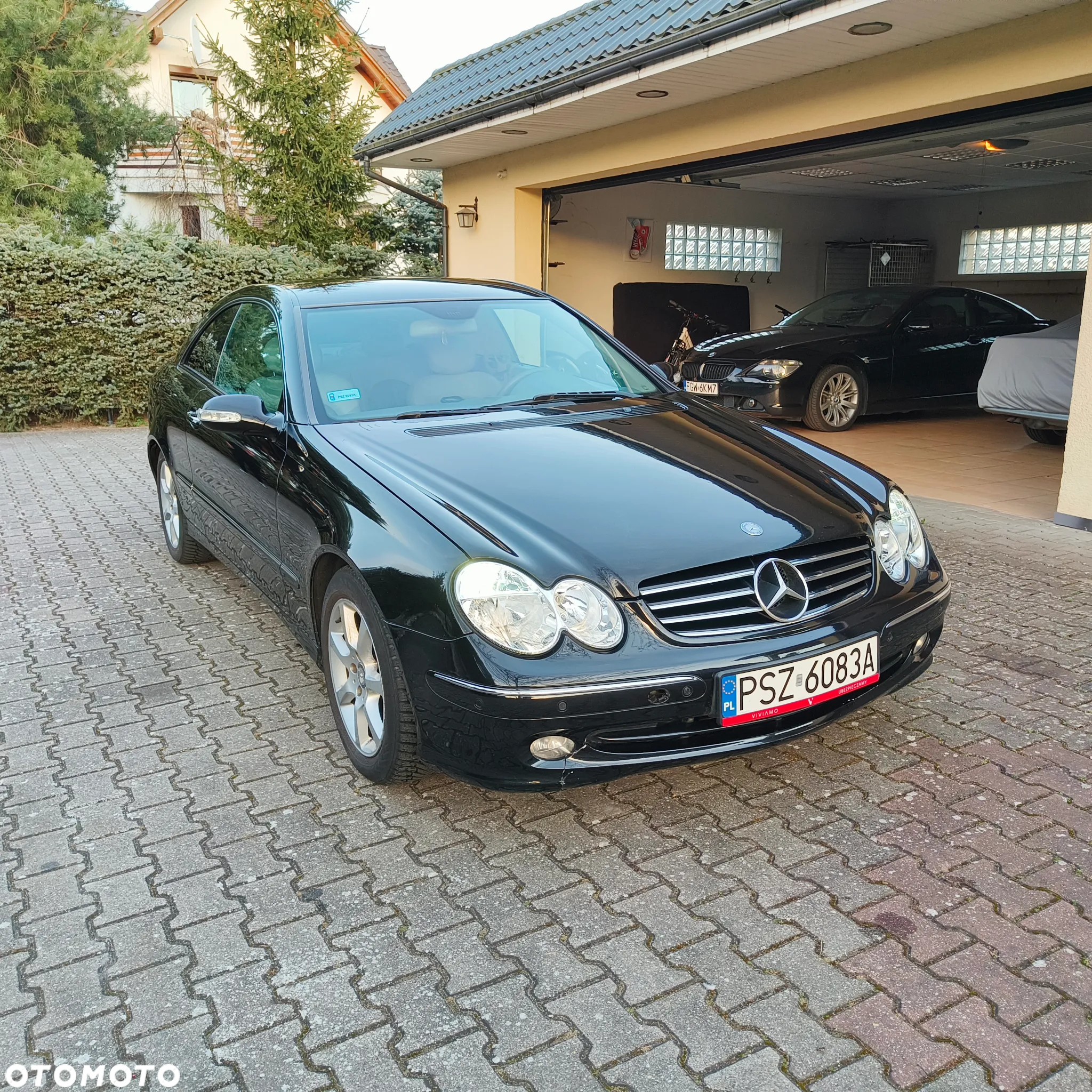 Mercedes-Benz CLK - 2