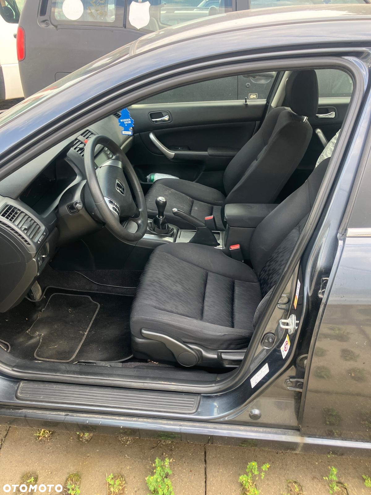 Honda Accord 2.0 Comfort - 8