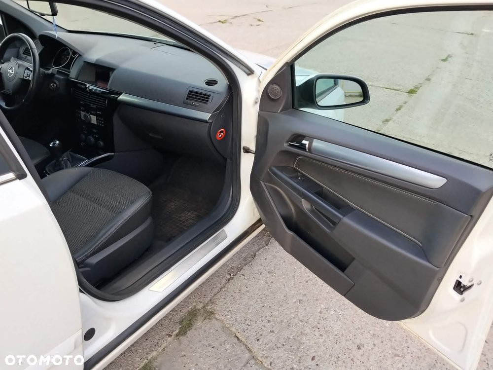 Opel Astra 1.7 CDTI Sport - 10