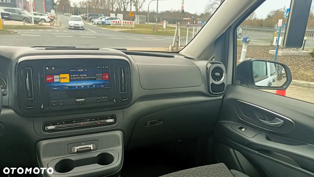 Mercedes-Benz VITO - 15