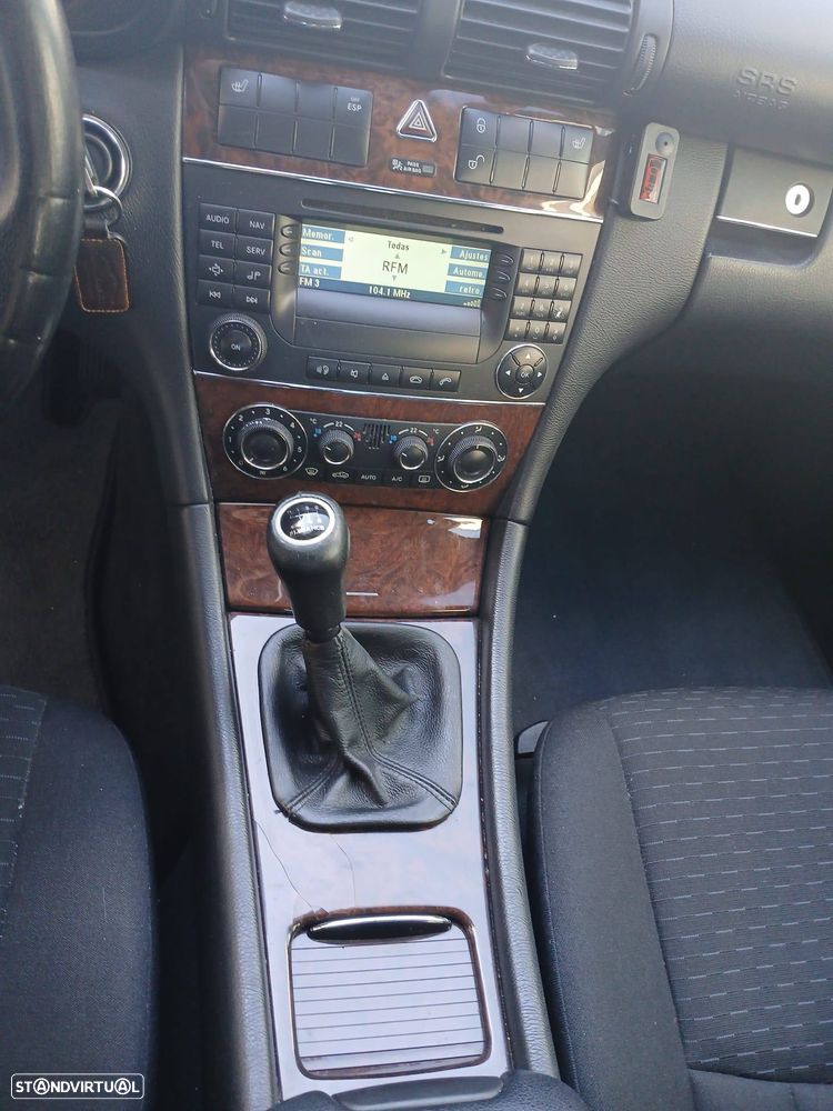 Mercedes-Benz C 220 - 6