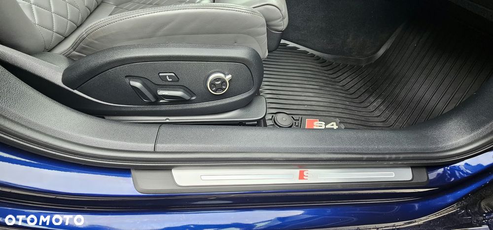 Audi S4 Limousine - 20