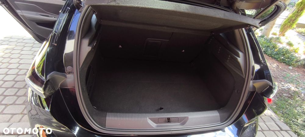 Peugeot 308 1.6 Hybrid PHEV Allure Pack EAT8 - 19