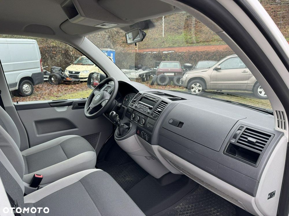 Volkswagen Transporter - 14