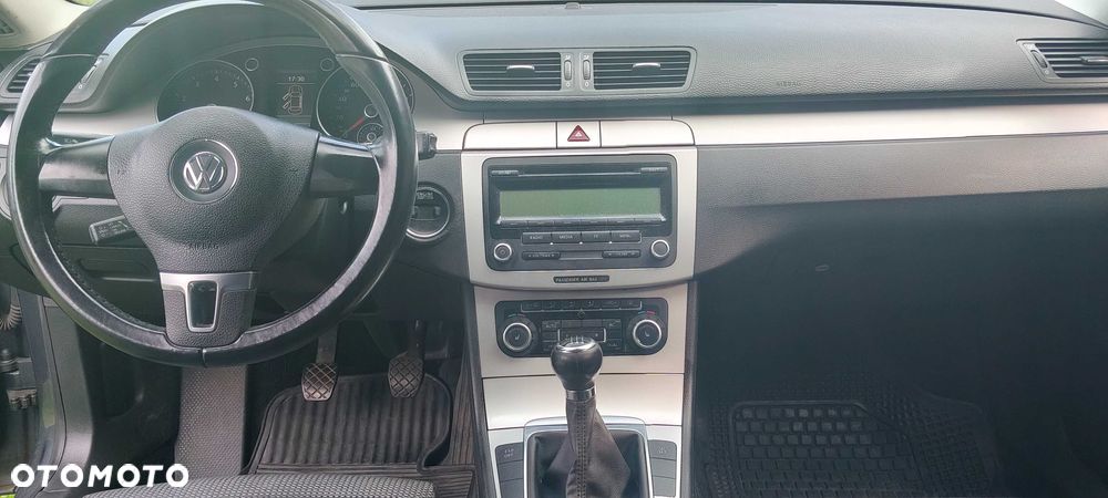 Volkswagen Passat CC - 5