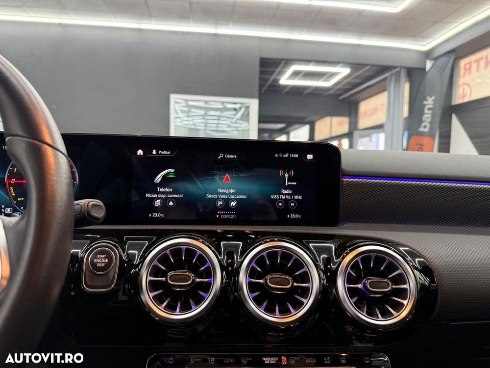 Mercedes-Benz A 250 e Sedan 8G-DCT Lim. Special Edition - 16