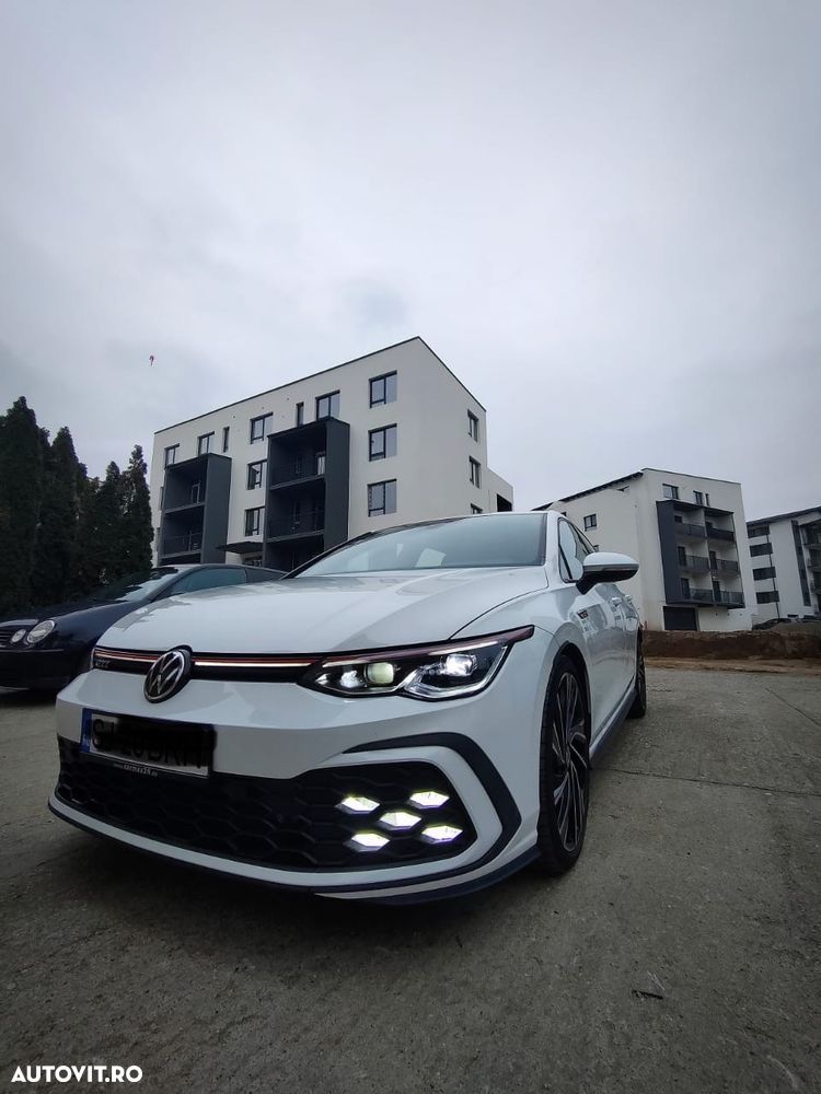 Volkswagen Golf 2.0 TSI DSG GTI - 3