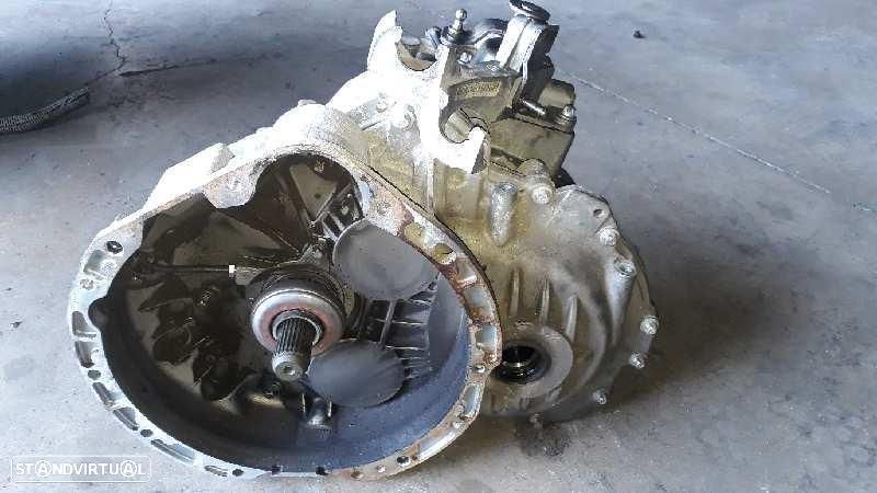 CAIXA DE VELOCIDADES MERCEDES-BENZ CLASE A BM 169 - 1