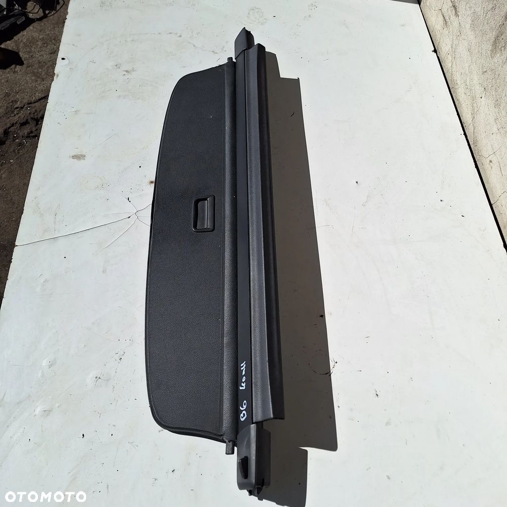 ROLETA BAGAZNIKA PASSAT B6