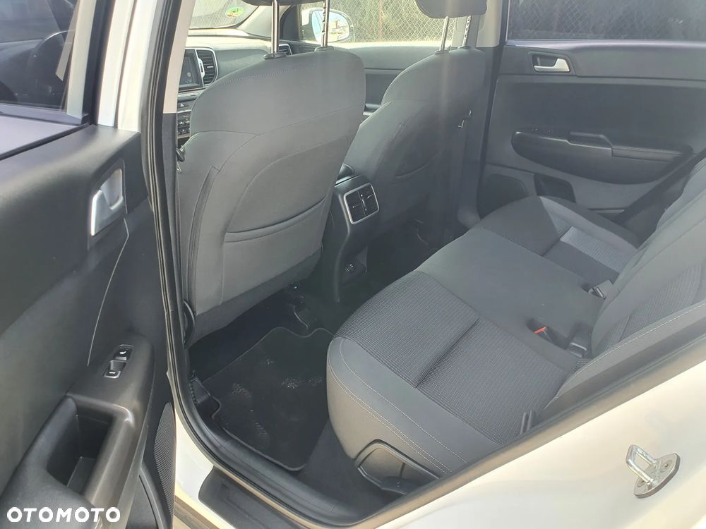 Kia Sportage 1.6 GDI 2WD DREAM-TEAM EDITION - 11