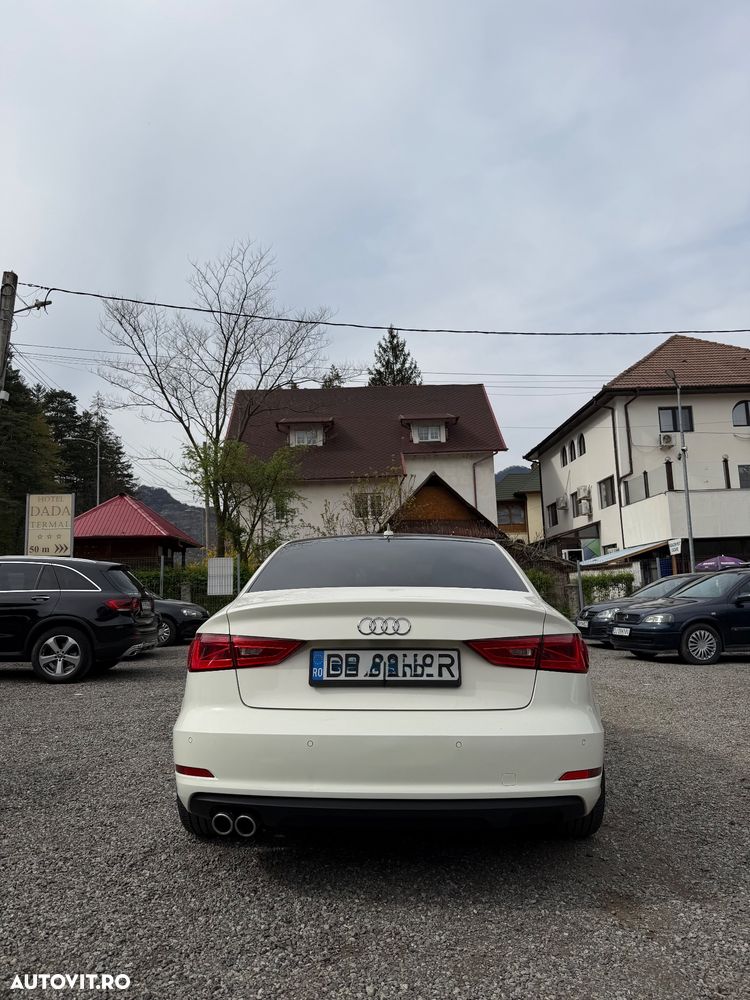 Audi A3 2.0 TDI S tronic - 5