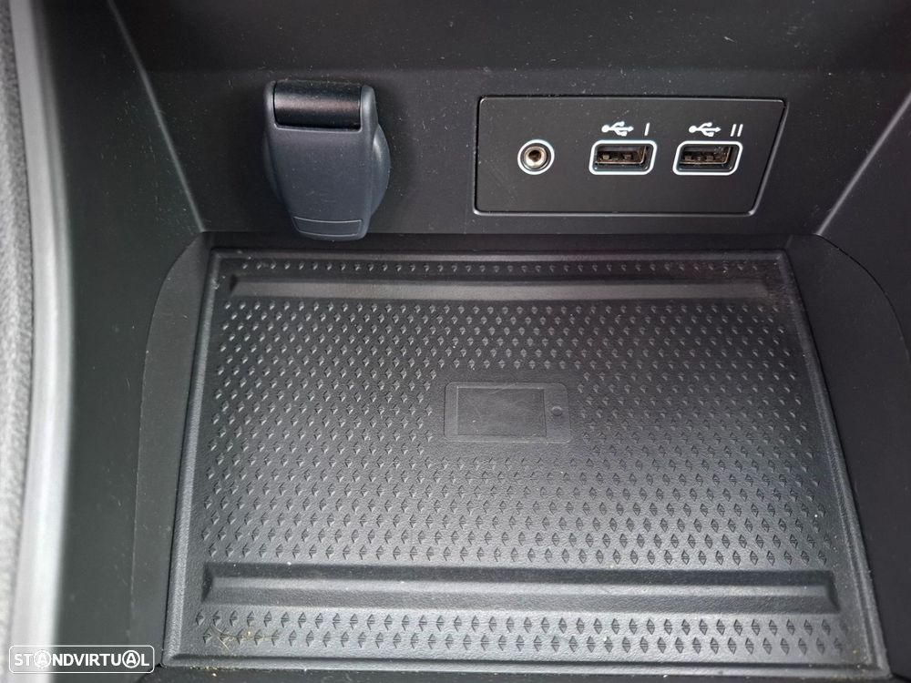 Renault Captur 1.0 TCe Techno Bi-Fuel - 20