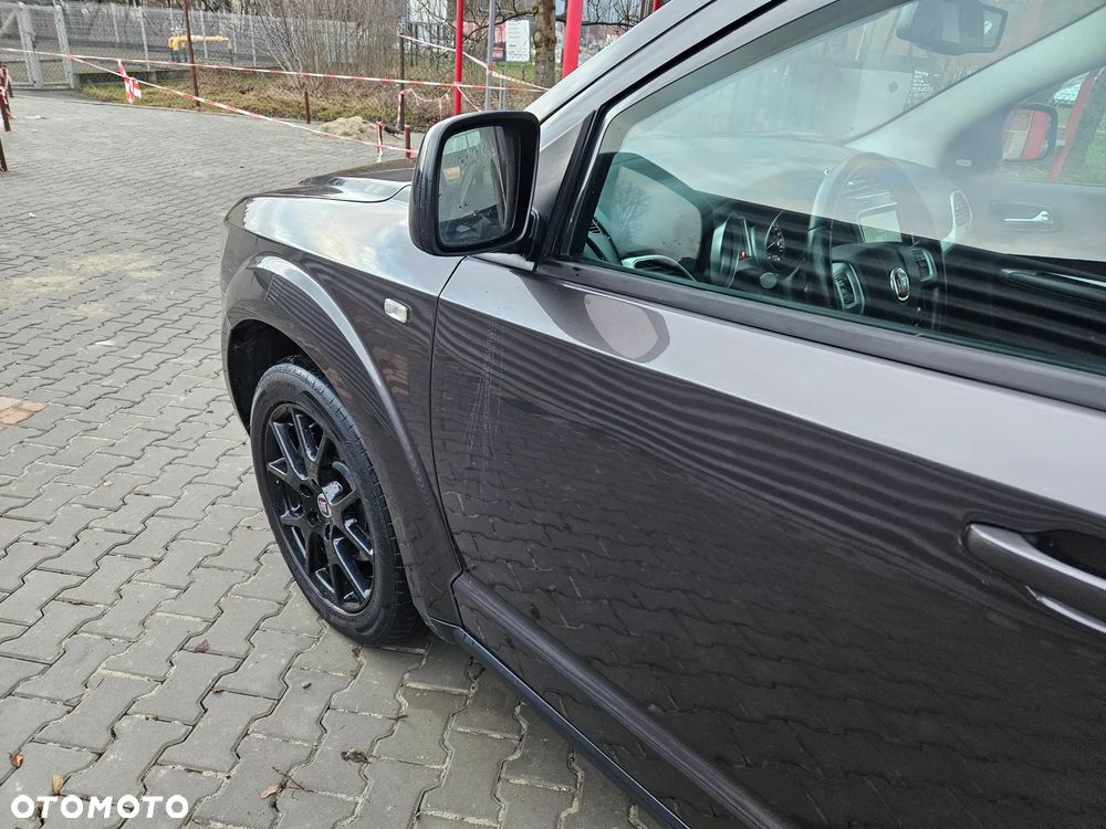 Fiat Freemont 2.0 Multijet 16V DPF Automatik Allrad Black Code - 17