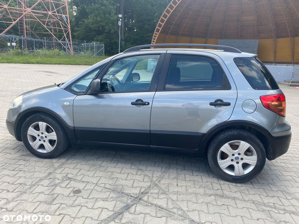 Fiat Sedici 1.9 Multijet 4x2 Dynamic Plus - 15