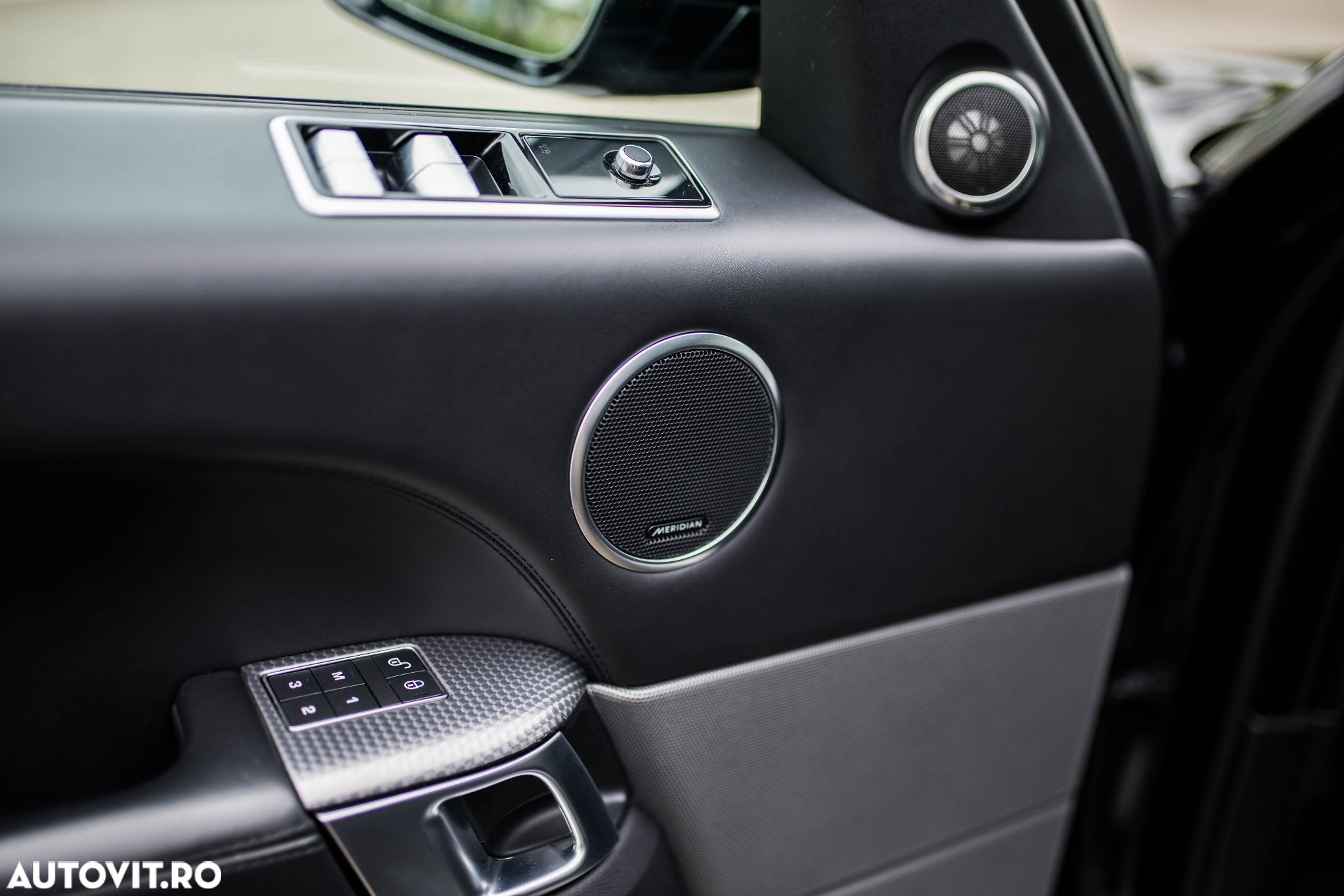 Land Rover Range Rover Sport 3.0 SDV6 HSE Dynamic - 19