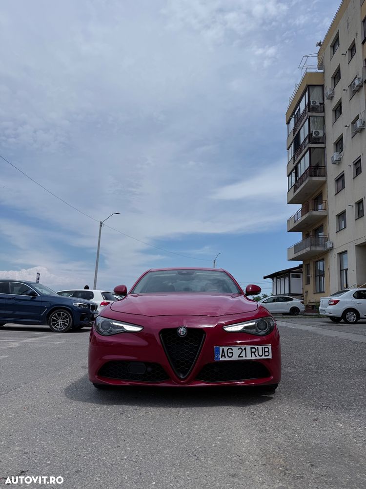 Alfa Romeo Giulia 2.0 Turbo RWD AT8 - 2