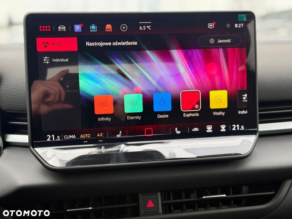 Volkswagen T-Roc 1.5 eTSI R-Line DSG - 20