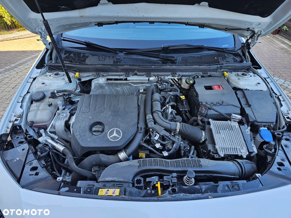 Mercedes-Benz Klasa A 200 AMG Line 7G-DCT - 12