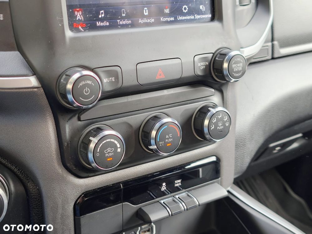 RAM 1500 5.7 Crew Cab Bighorn - 30