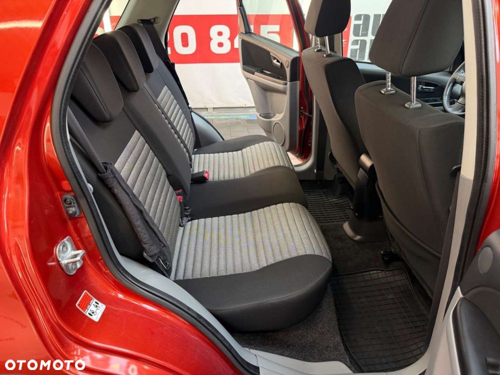 Suzuki SX4 - 33