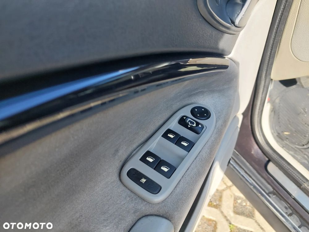 Citroën C5 HDi 135 Automatik Exclusive - 18