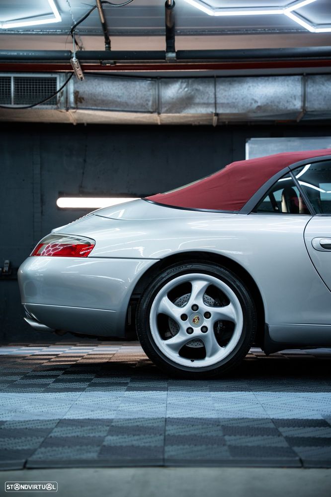 Porsche 911 Série F - 3