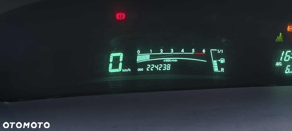 Toyota Yaris 1.4 D-4D Edition - 8