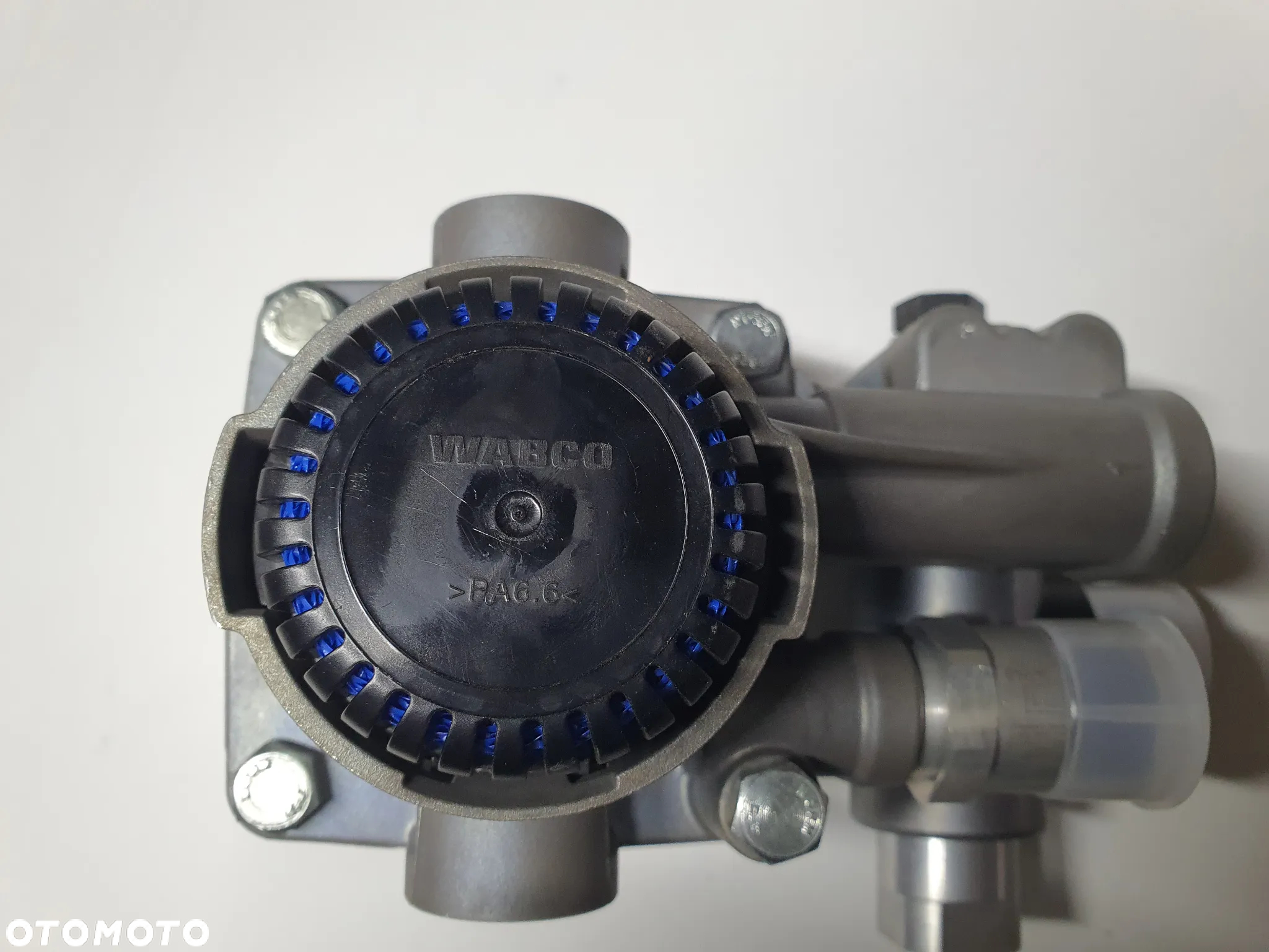 Zawór przekaźnikowy, modulator EBS naczepy Wabco 4802070010 - 6