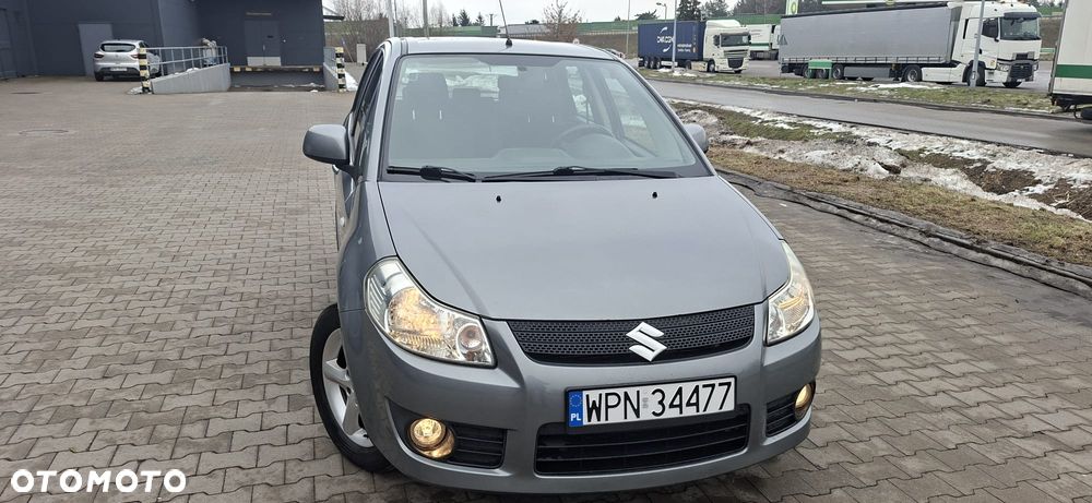 Suzuki SX4 1.6 VVT 4x2 Comfort - 1