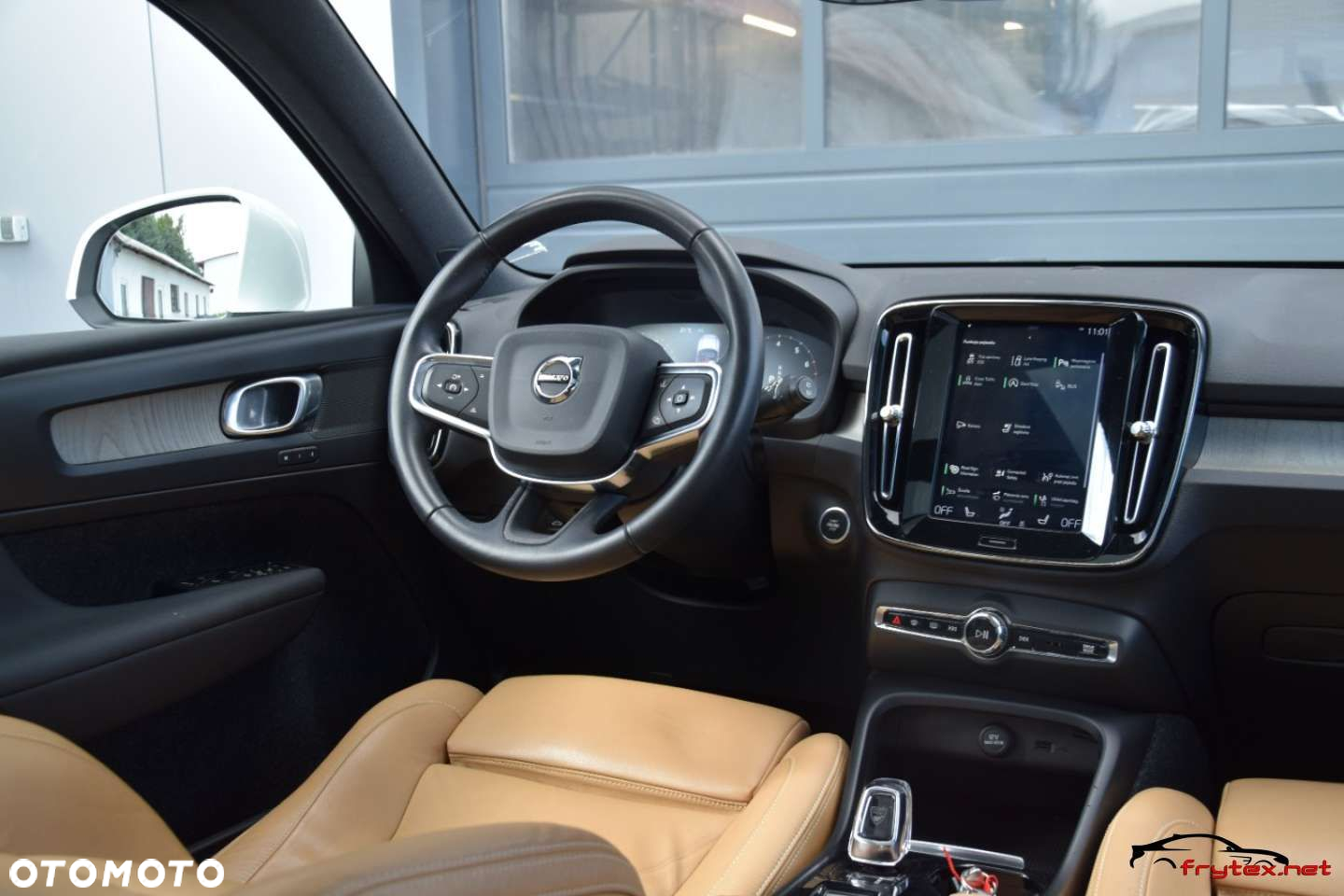 Volvo XC 40 - 26