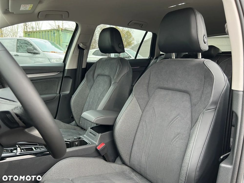 Volkswagen Golf Variant - 6