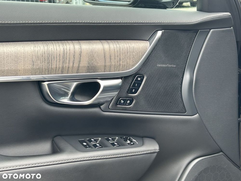 Volvo S90 - 12