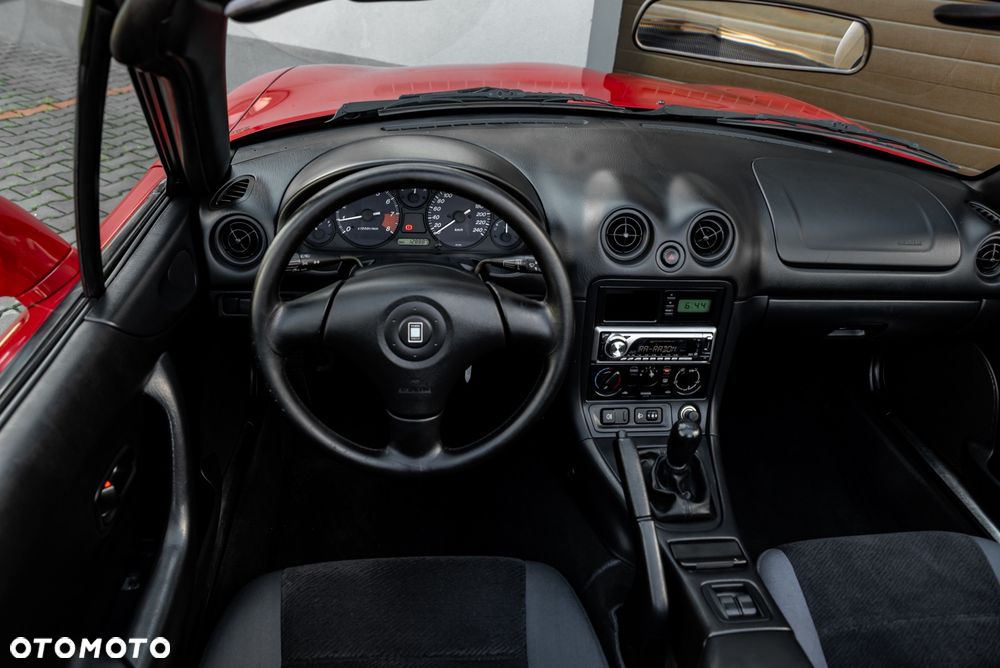 Mazda MX-5 1.6i 16V - 26