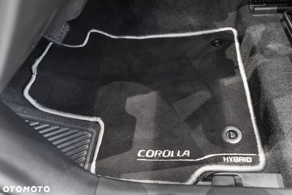 Toyota Corolla 1.8 Hybrid Style - 33