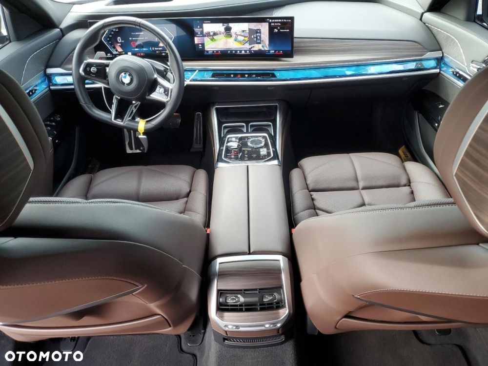 BMW Seria 7 - 9