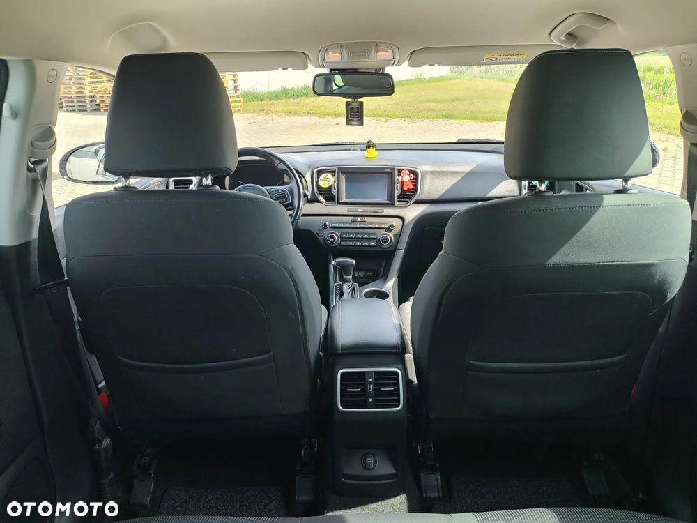 Kia Sportage 1.7 CRDI 2WD ISG Spirit - 12