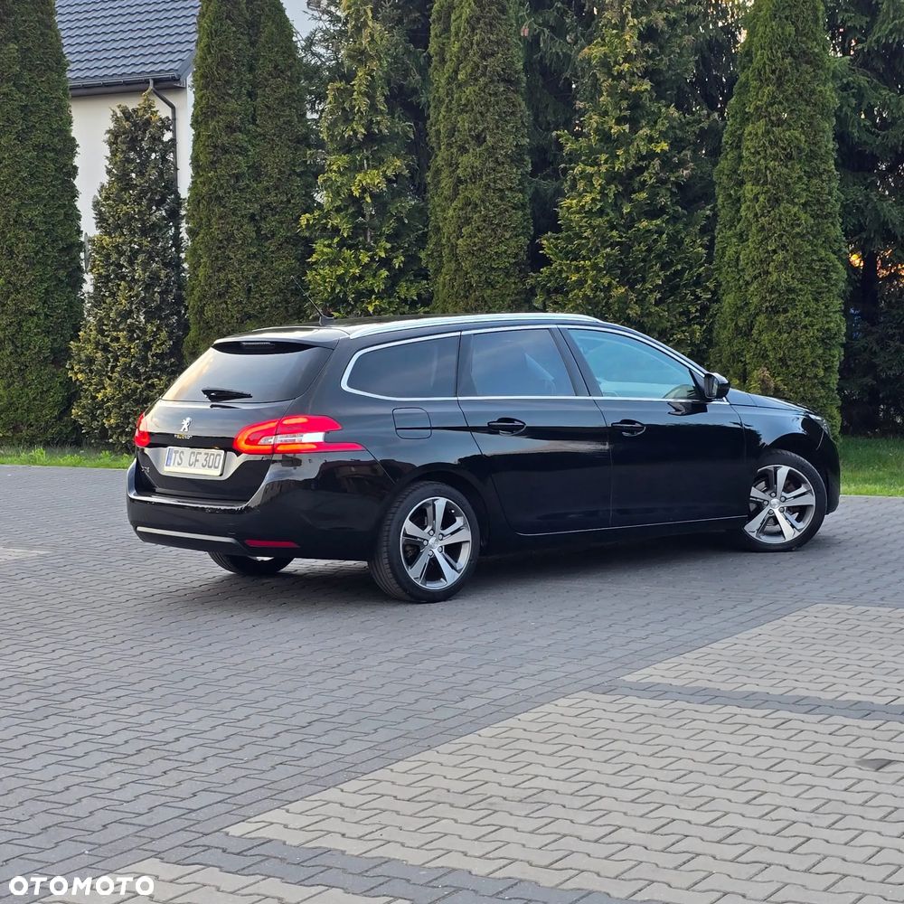 Peugeot 308 PureTech 130 GPF EAT8 Stop & Start Active Business-Paket - 18