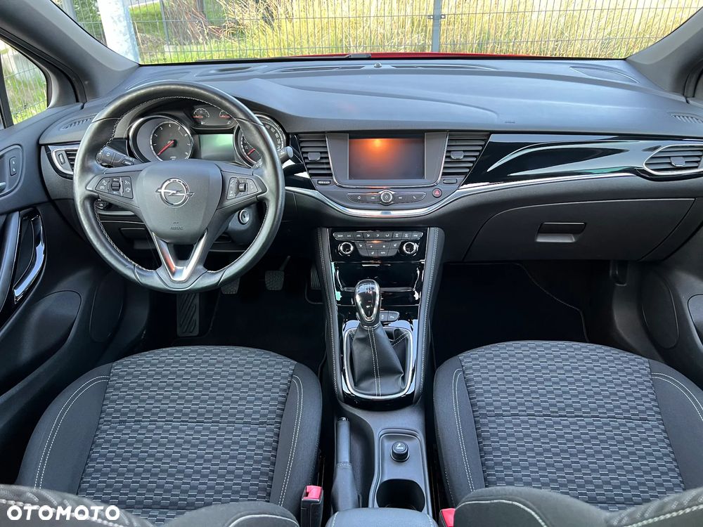 Opel Astra - 10