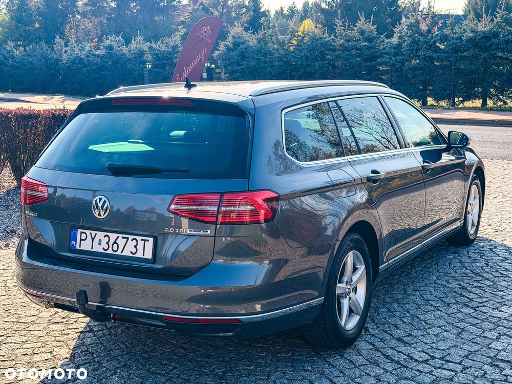 Volkswagen Passat 2.0 TDI SCR DSG Highline - 19