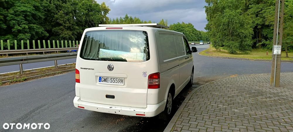 Volkswagen Transporter - 2