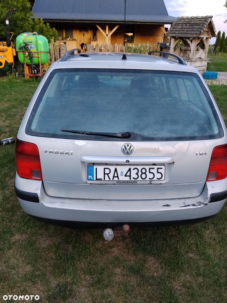 Volkswagen Passat - 3